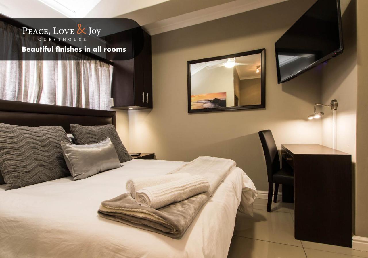 Peace Love And Joy Self Catering Units Port Elizabeth Esterno foto