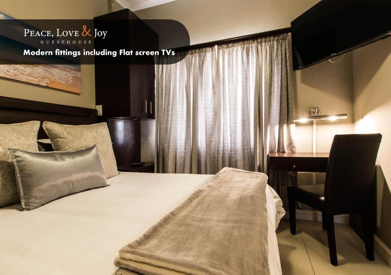 Peace Love And Joy Self Catering Units Port Elizabeth Esterno foto
